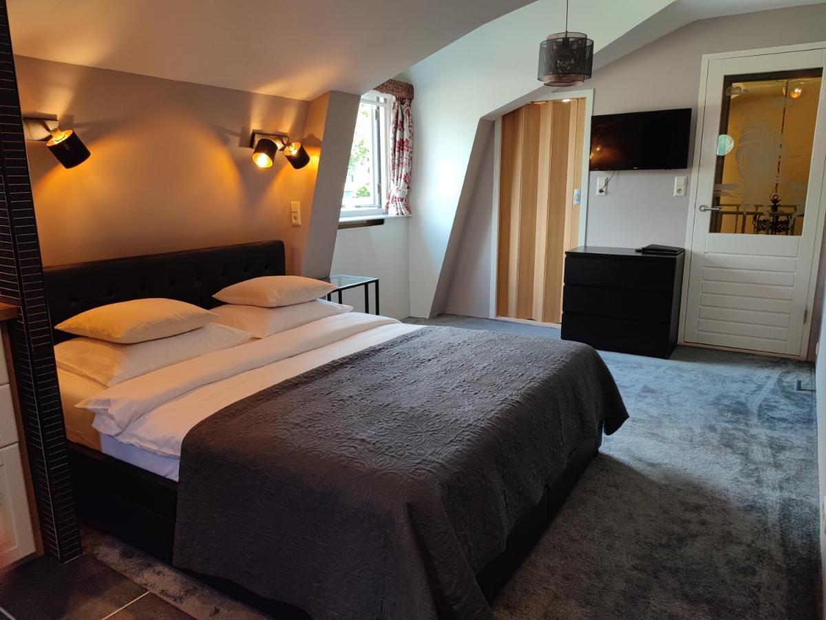 B&B Hotel Elselina Схидам Экстерьер фото